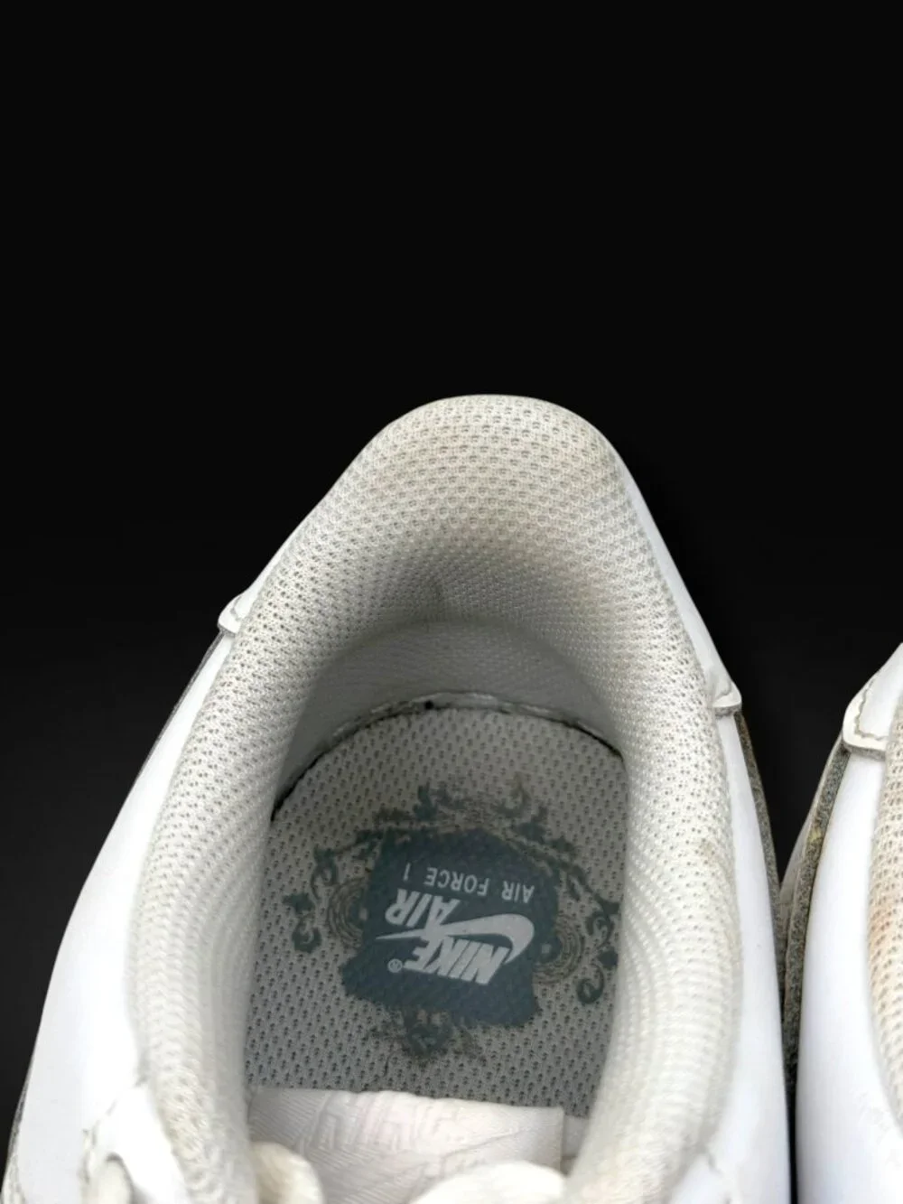 Nike Air Force 1 LE Low Triple White GS 7Y